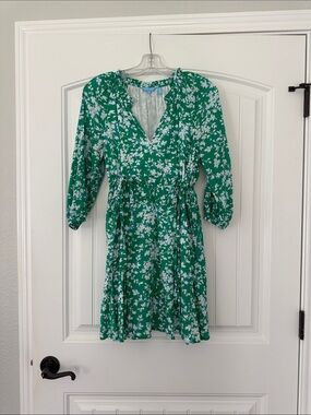 Draper James Green Floral V-Neck Baby Doll Dress
